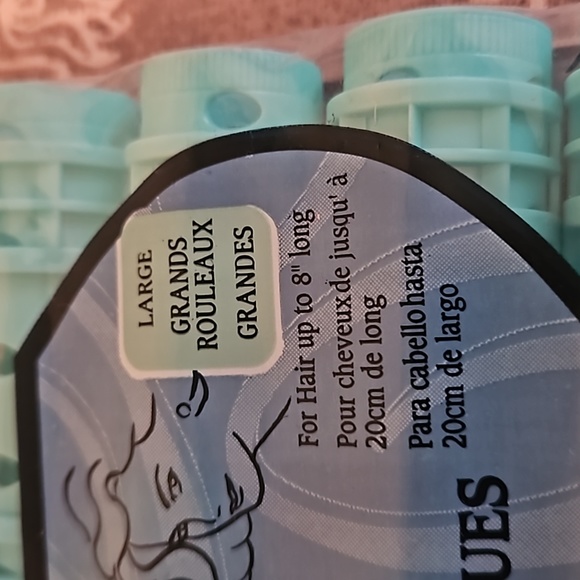 NOS | 1999 Vintage Goody Brand Large 10 Piece Magnetic Rollers - Picture 2 of 4